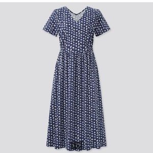 Uniqlo Paul & Joe Jersey Short-Sleeve Dress in Size M